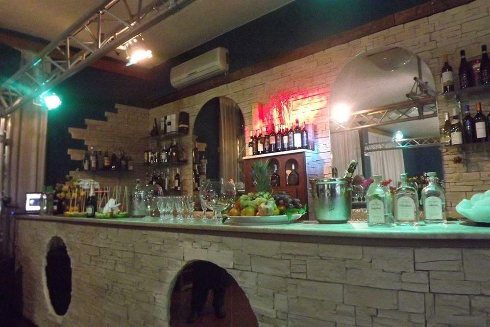 Hotel Astoria Altopascio Kültér fotó