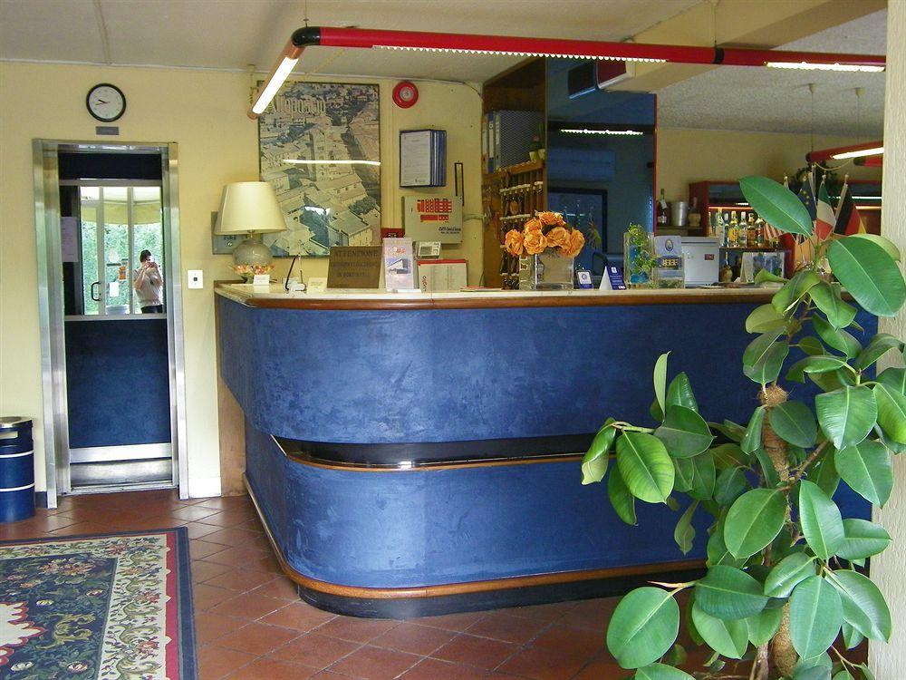 Hotel Astoria Altopascio Kültér fotó
