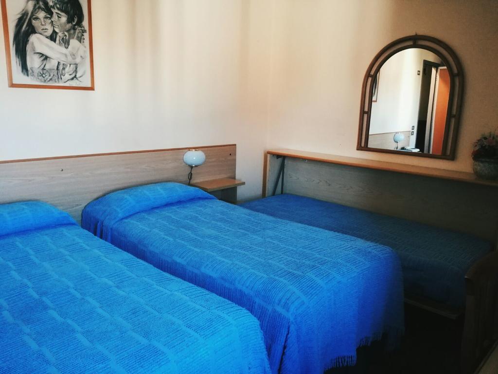 Hotel Astoria Altopascio Kültér fotó