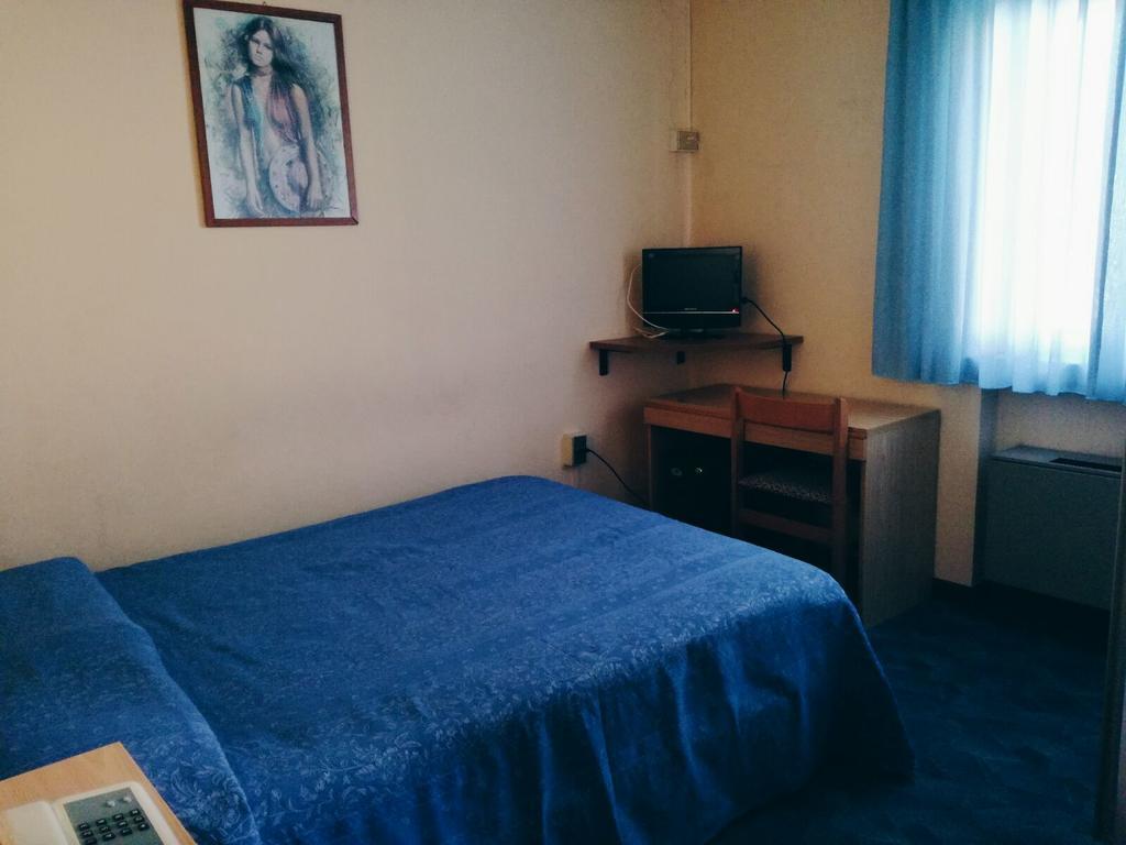 Hotel Astoria Altopascio Kültér fotó