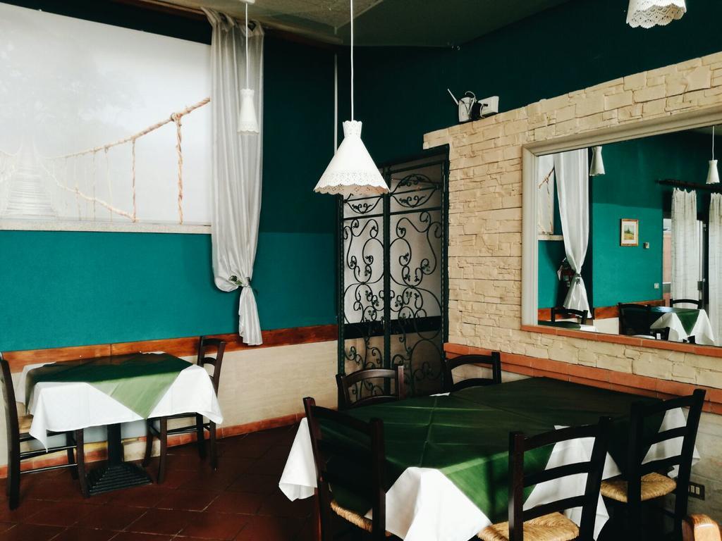 Hotel Astoria Altopascio Kültér fotó