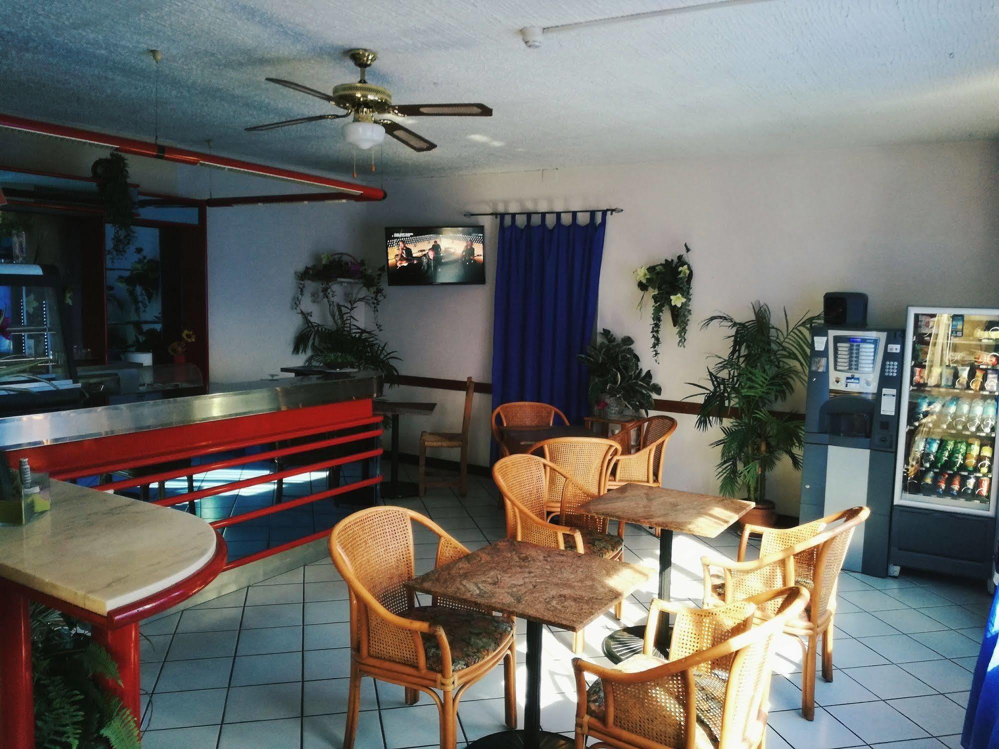 Hotel Astoria Altopascio Kültér fotó