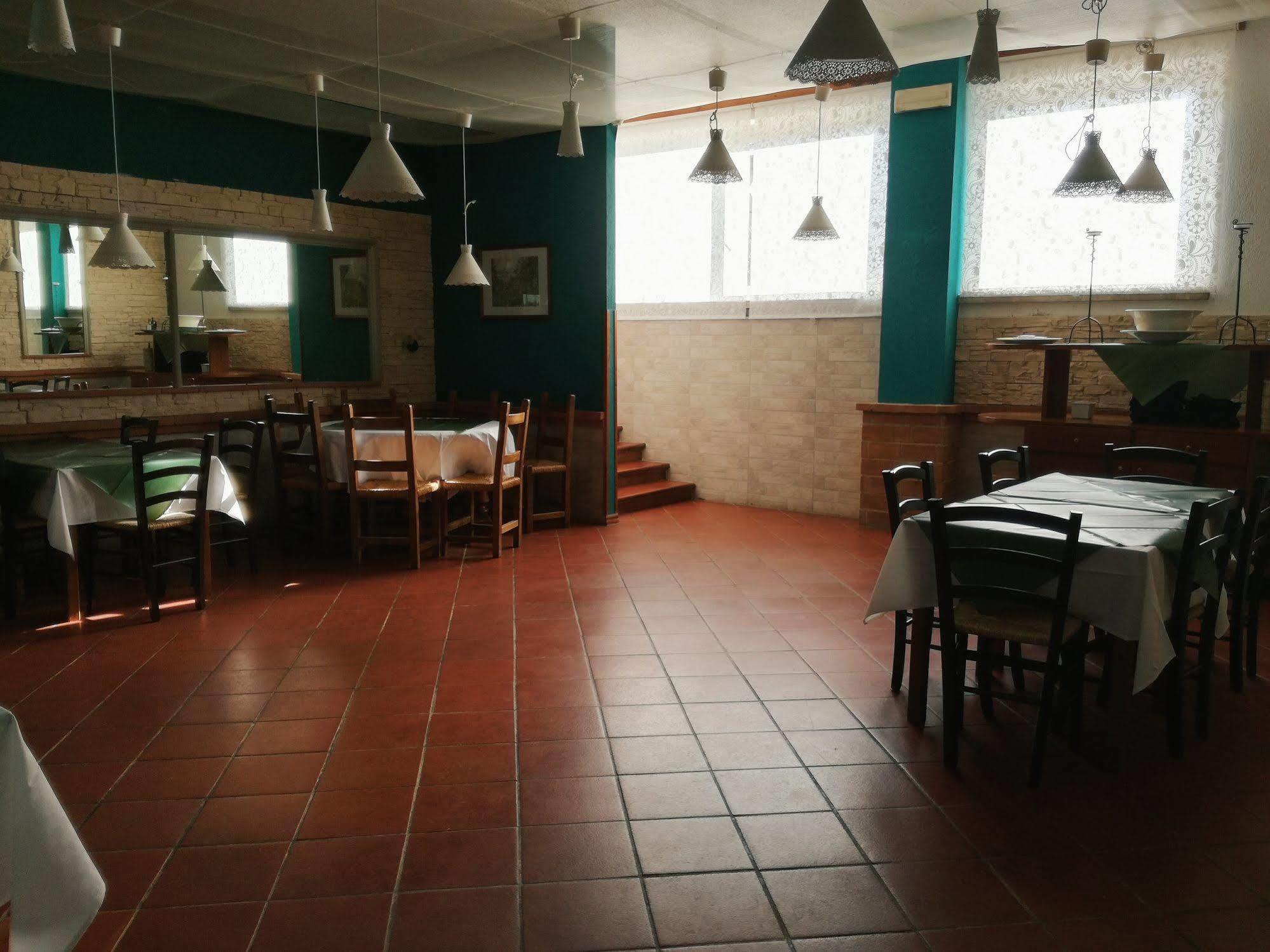Hotel Astoria Altopascio Kültér fotó